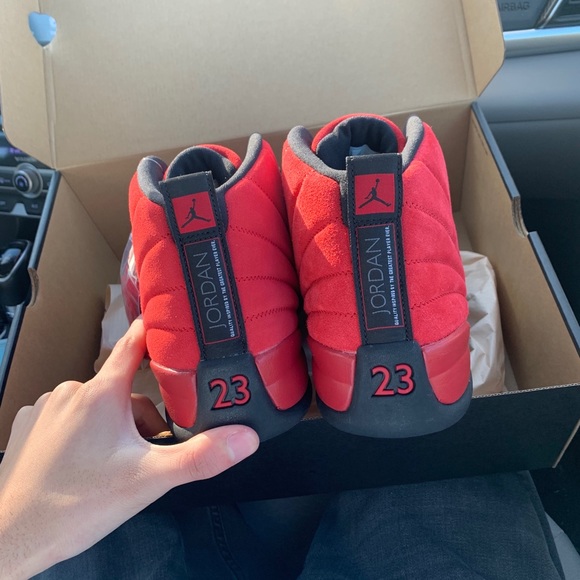 Jordan 12’s Reverse flu game main image 5